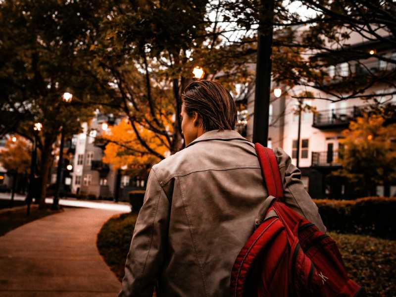 Zánik vyživovacej povinnosti rodičov k plnoletým deťom